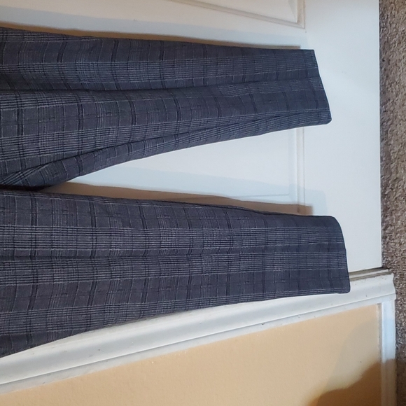 Pants - Picture 4 of 4